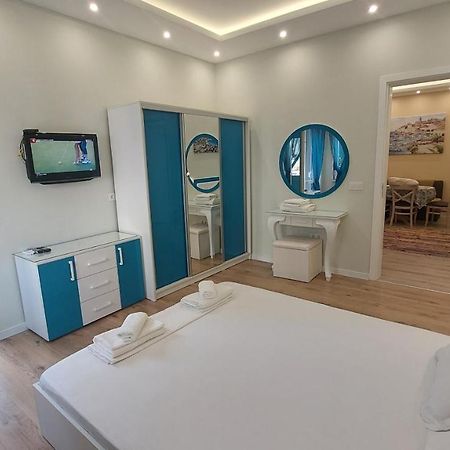 Апартамент Pink & Blue - 2Bdr With Balcony - Wi-Fi Βάρνα Εξωτερικό φωτογραφία