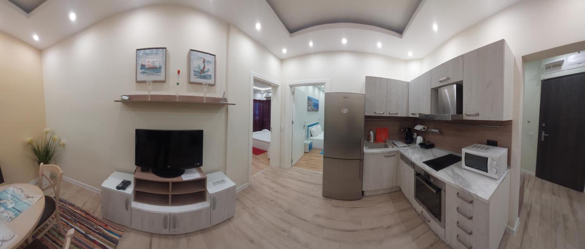 Апартамент Pink & Blue - 2Bdr With Balcony - Wi-Fi Βάρνα Εξωτερικό φωτογραφία